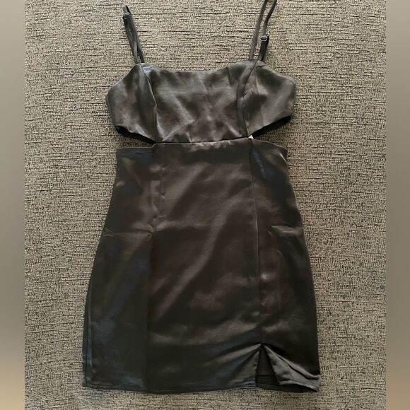 Showpo.‎ Talking Pretty Mini Dress Dize 4 in Black - Picture 4 of 6